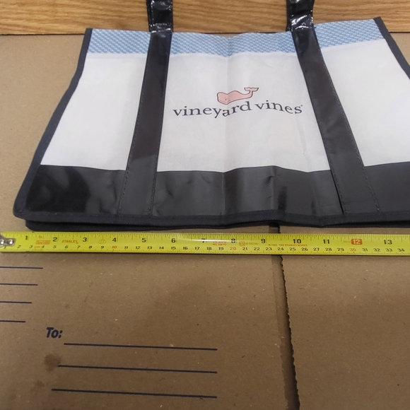 Vineyard Vines Reusable Shopping Bag - Picture 5 of 6